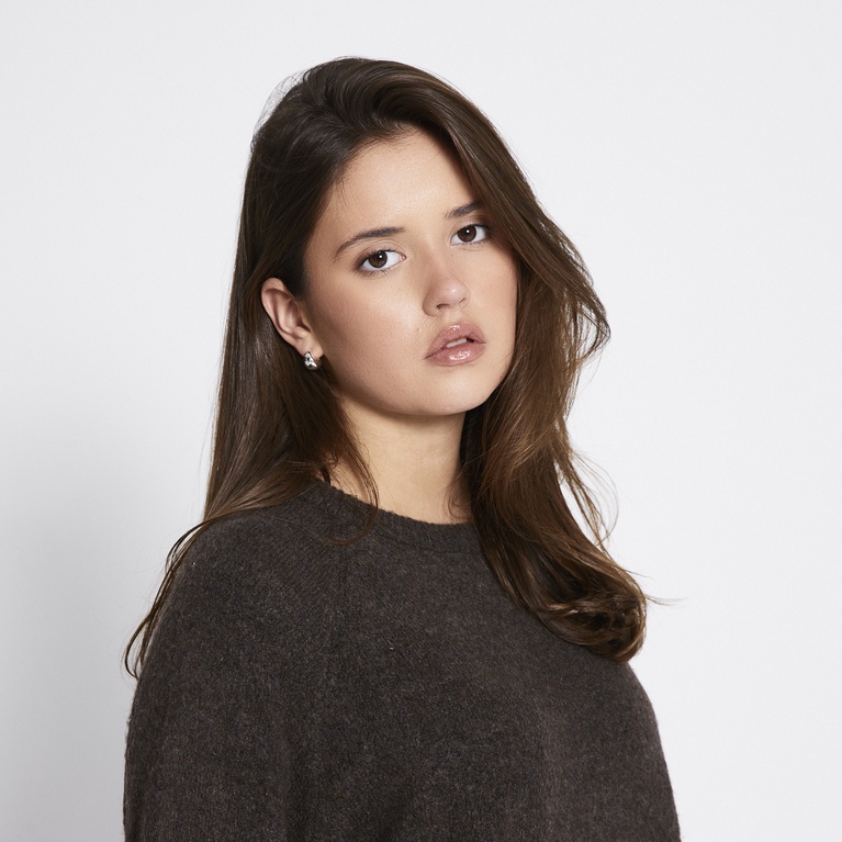 Neulepusero "Knitted Tee"